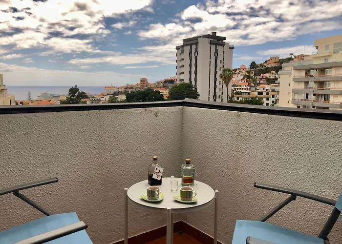 Olivia's Place Apartment Funchal (Madeira)