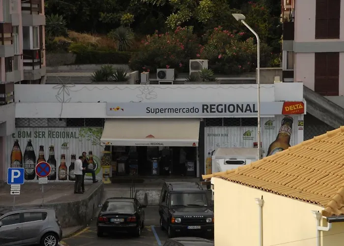 Olivia's Place Apartment *