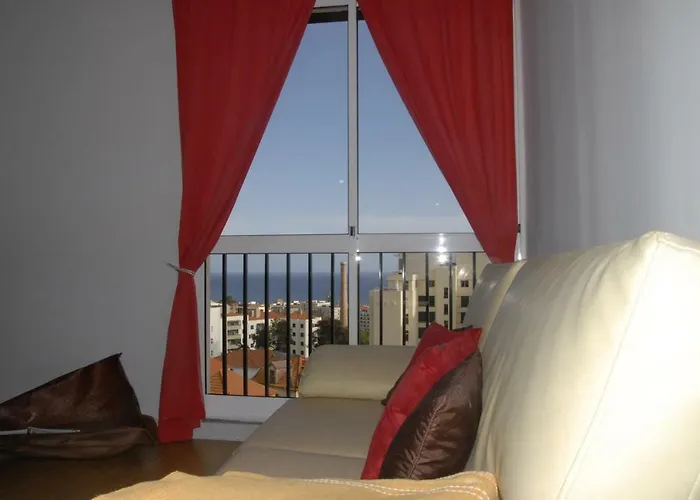 Olivia's Place Funchal (Madeira)