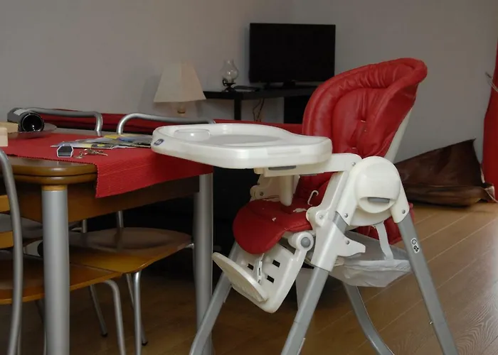 Olivia's Place Apartment *