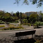 Olivia's Place Апартаменты *