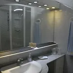 Olivia's Place Апартаменты *